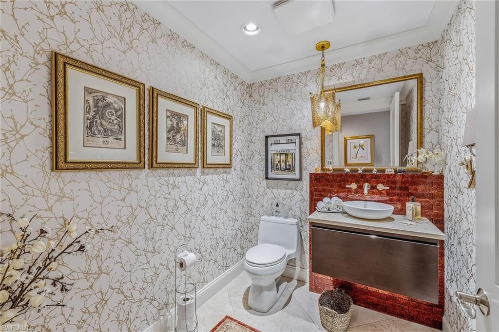 13675 Vanderbilt DR 707-14