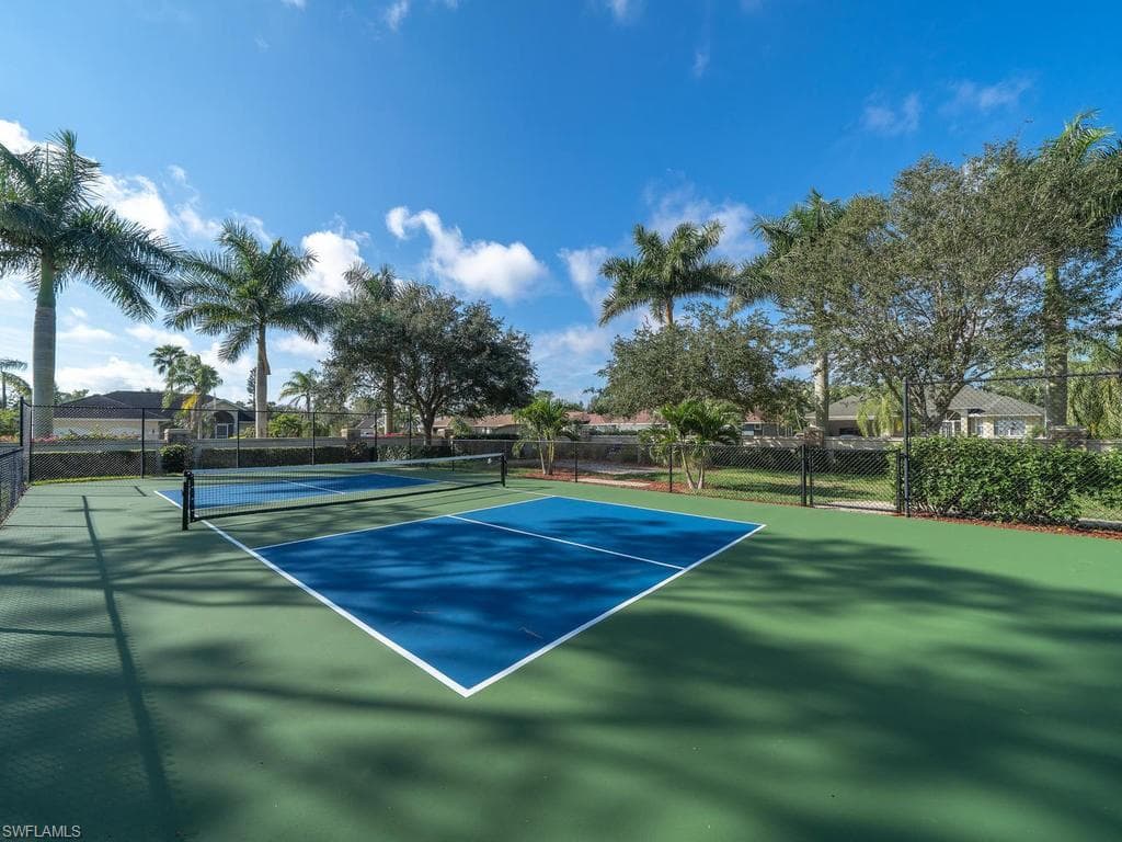 24920 Divot DR-30