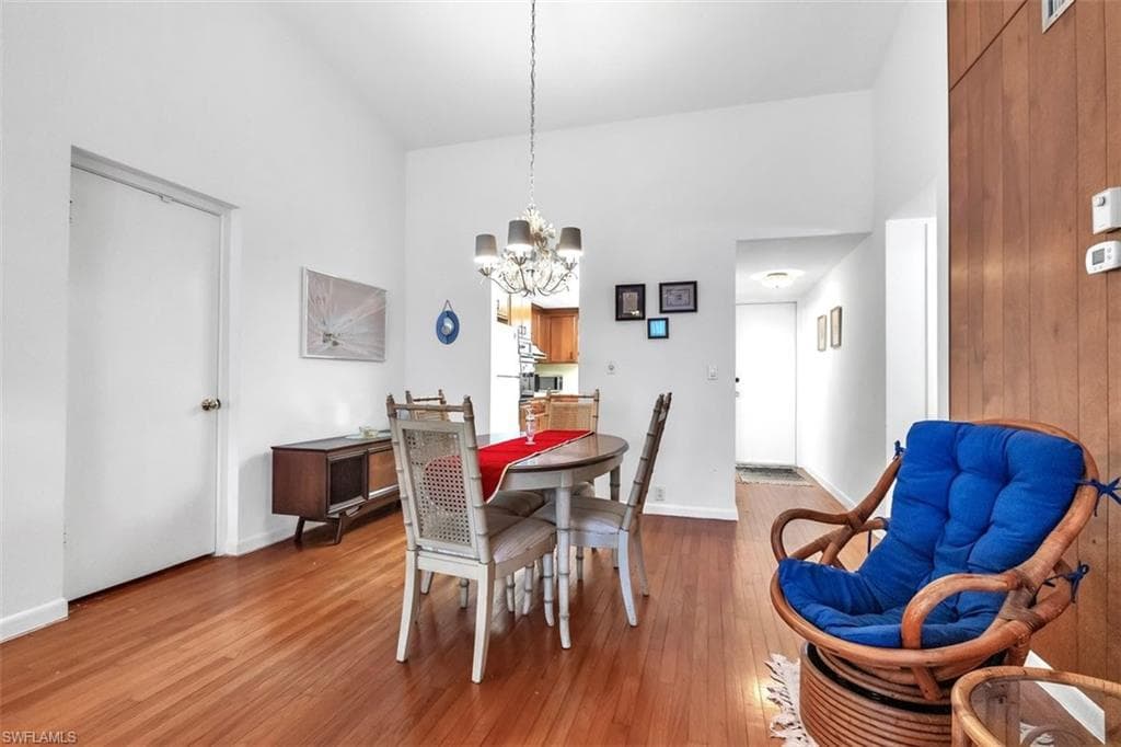 403 SE 43rd TER 11-6