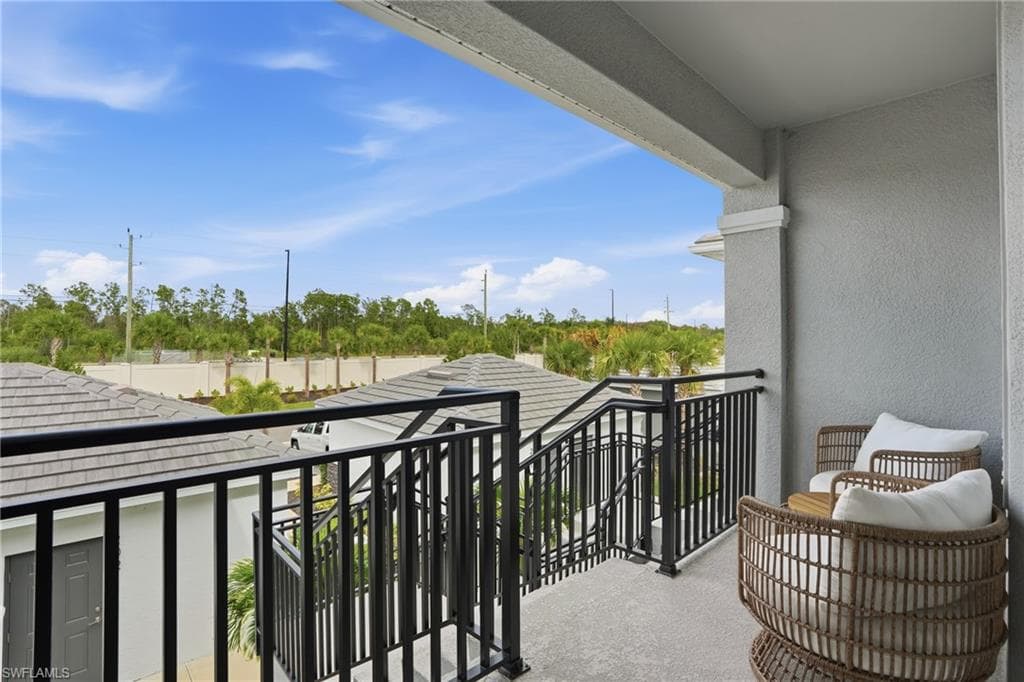 11851 Venetian Lagoon DR 202-2