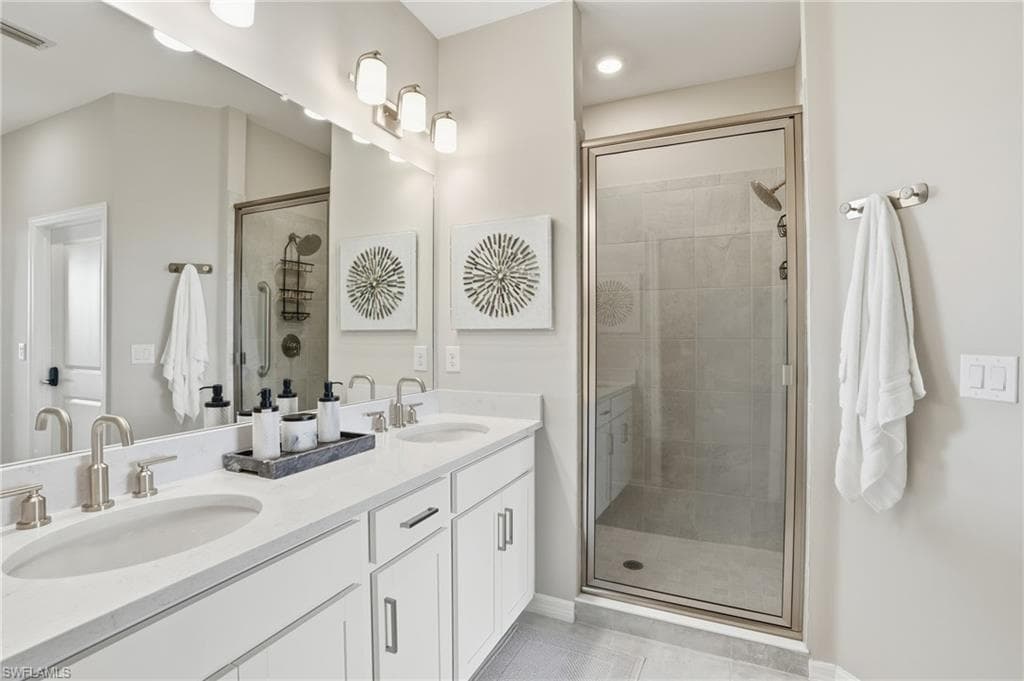 11851 Venetian Lagoon DR 202-29