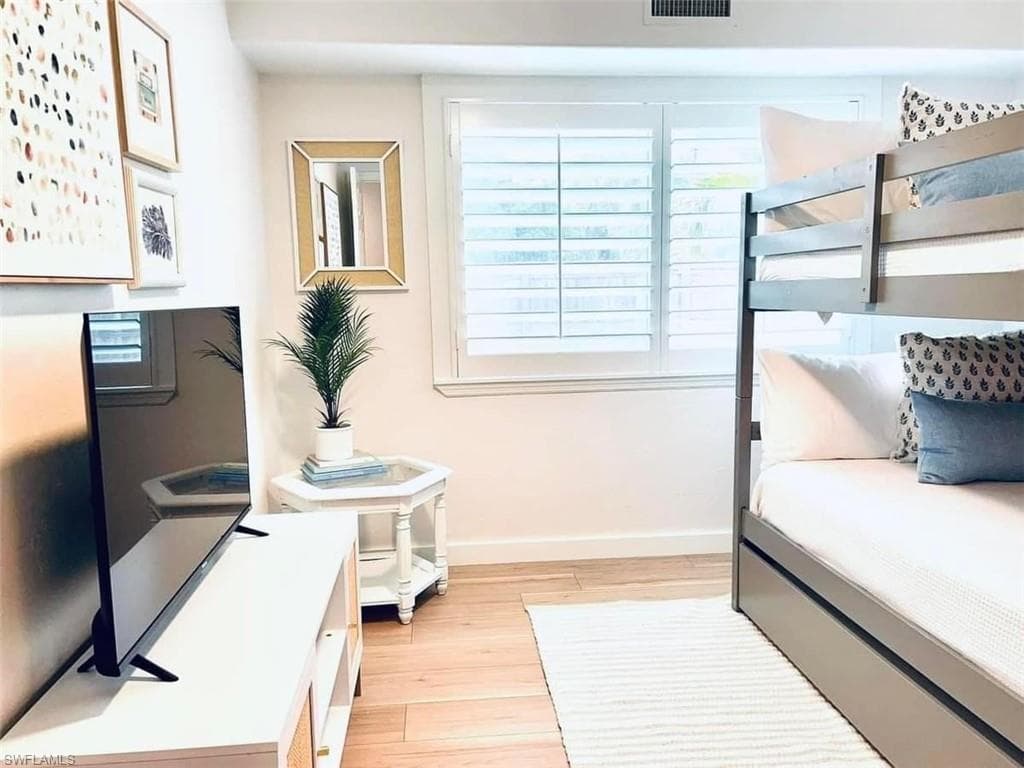 1097 Frank Whiteman BLVD-23