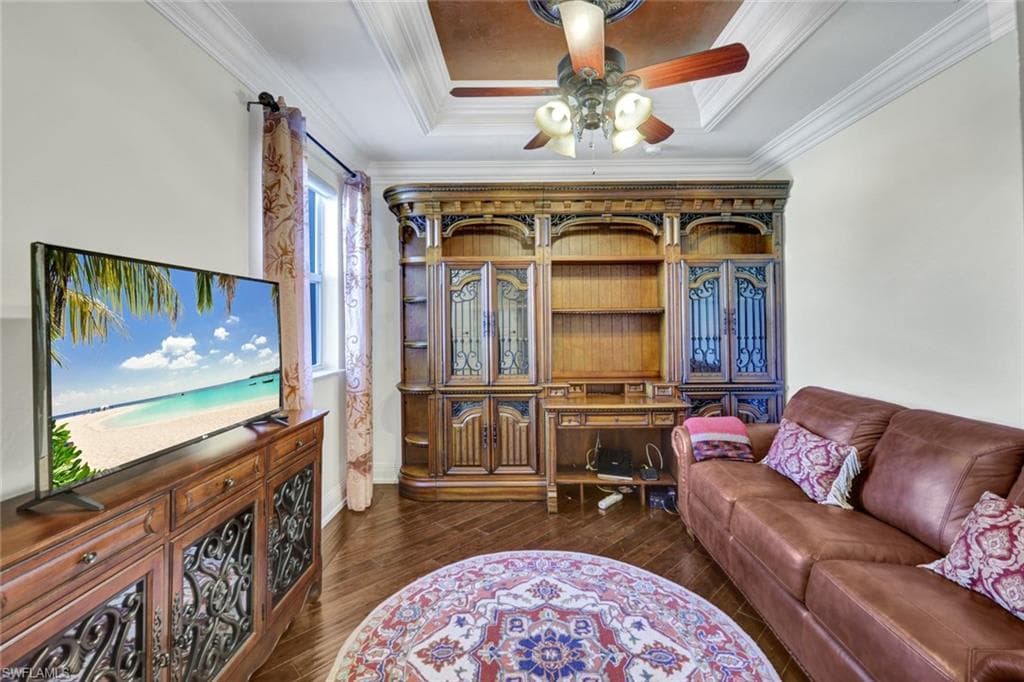 1345 Mariposa CIR 5204-14