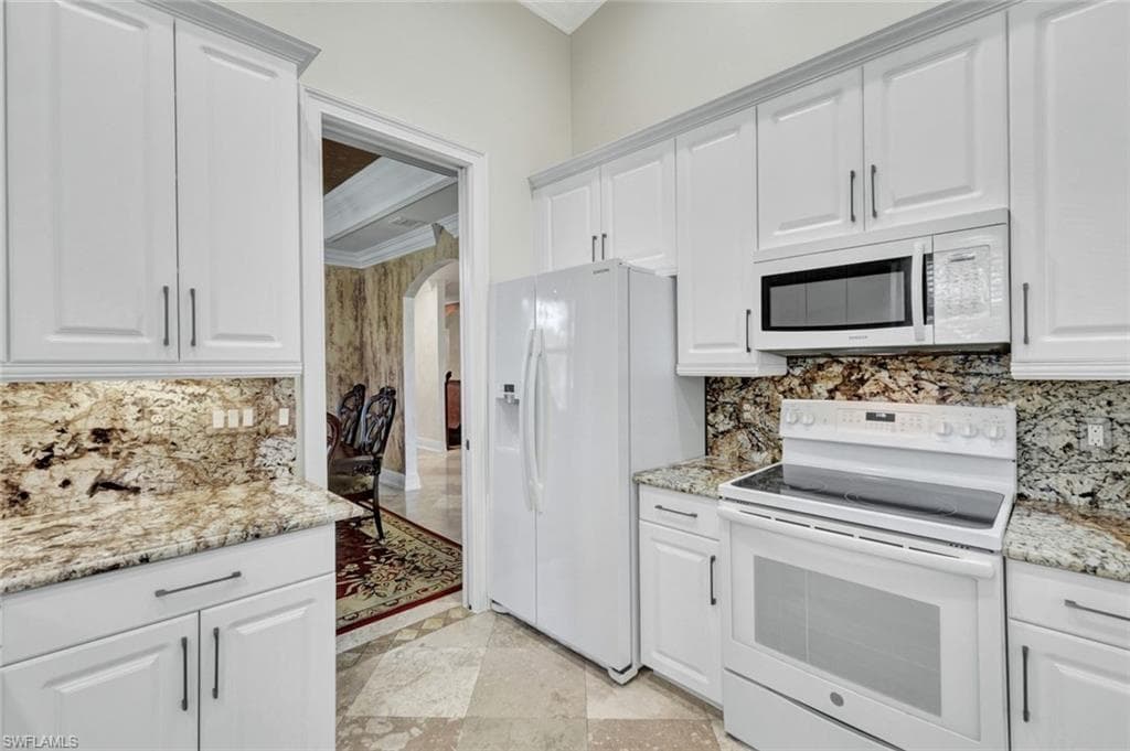 1345 Mariposa CIR 5204-15