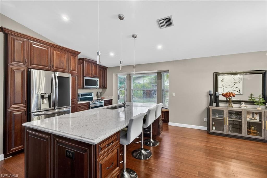18015 Horseshoe Bay CIR-9