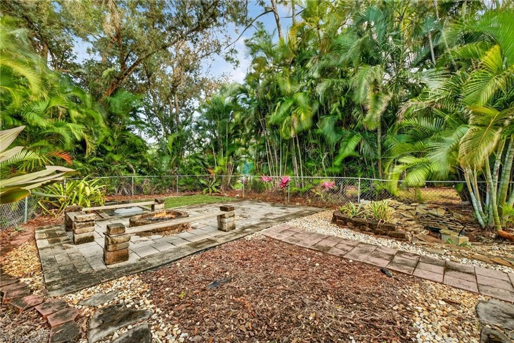 18015 Horseshoe Bay CIR-21