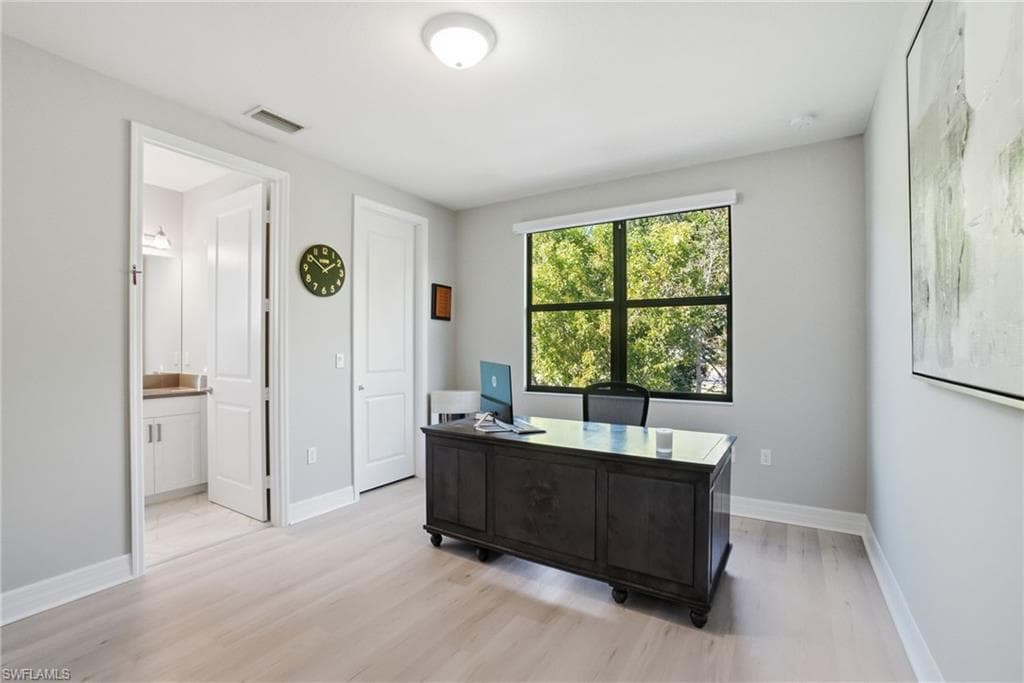 4654 Kensington CIR-19