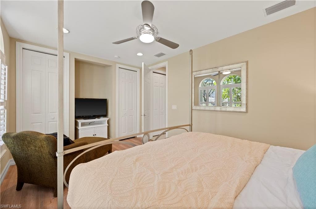 2809 Tiburon BLVD E 2-17