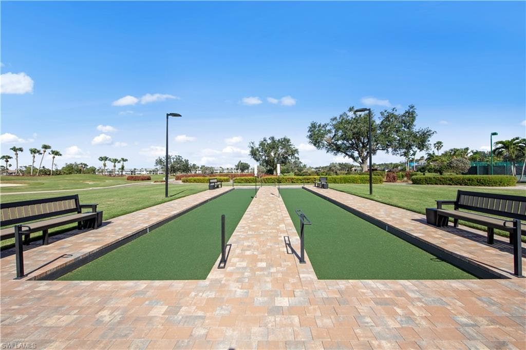8583 Fairway Bend DR-42