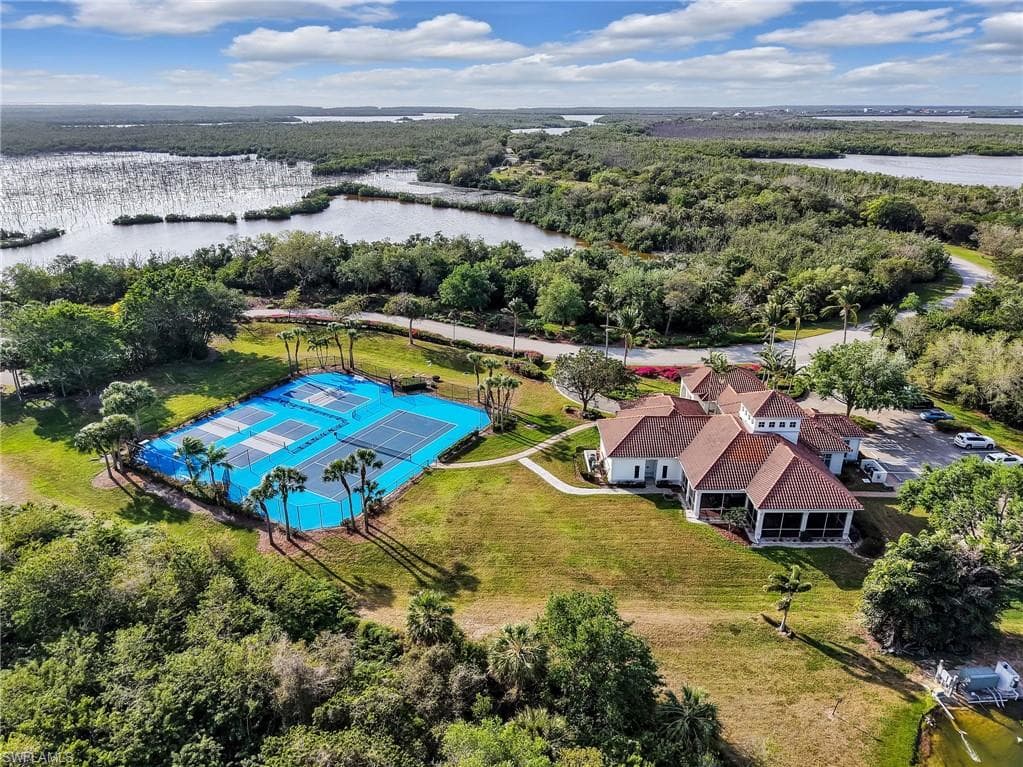 1272 Blue Hill Creek DR-16
