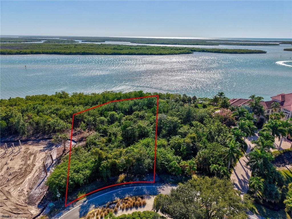 1272 Blue Hill Creek DR-1