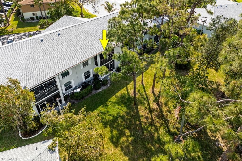 7086 Nantucket CIR 6-32