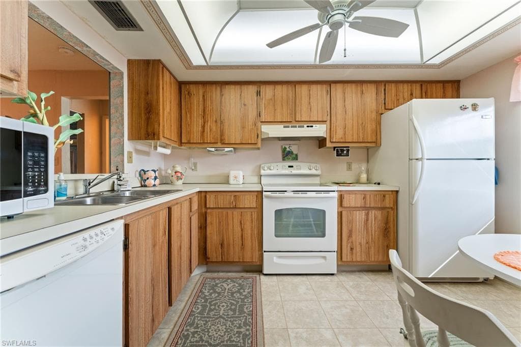 7086 Nantucket CIR 6-21