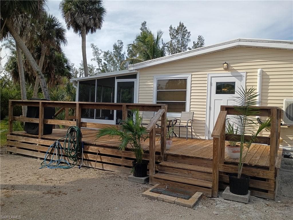 7867 Raymary ST-1