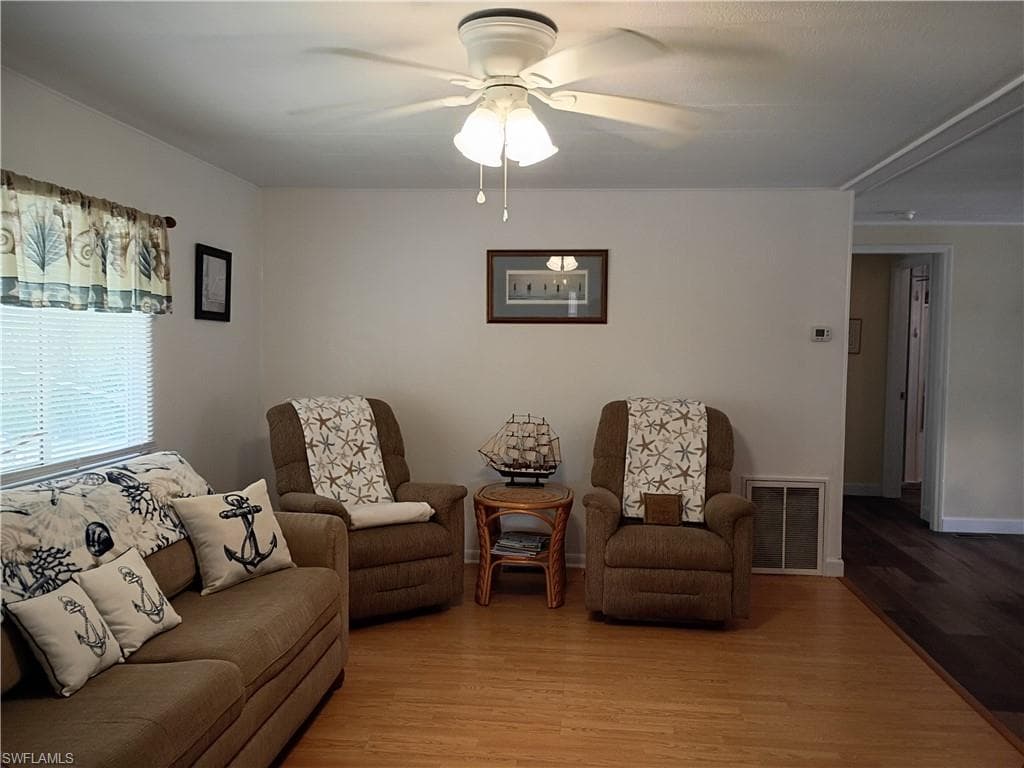 7867 Raymary ST-21