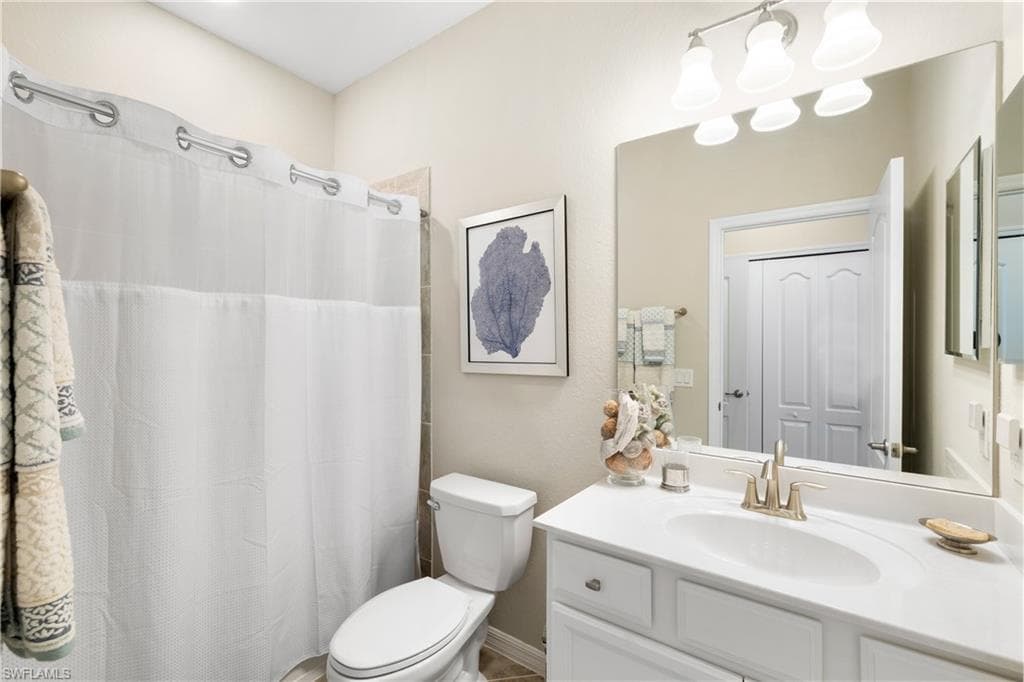 4698 Abaca CIR-24