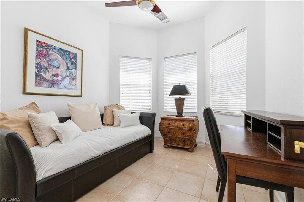 657 Soliel DR-13