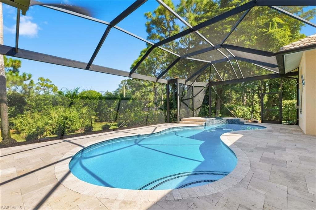 657 Soliel DR-24