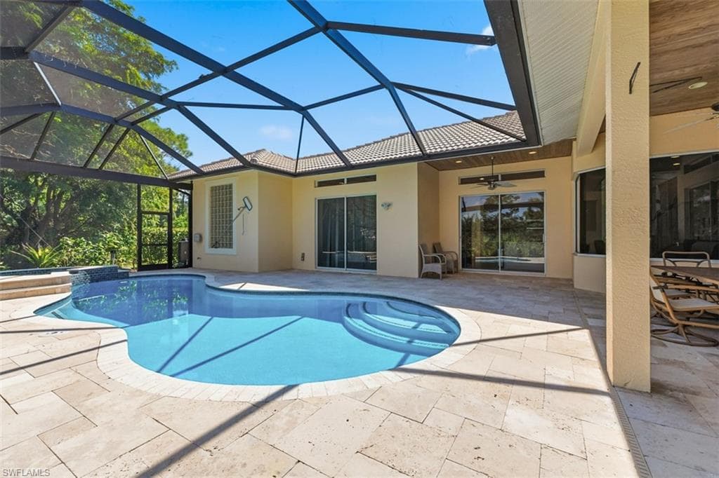 657 Soliel DR-25