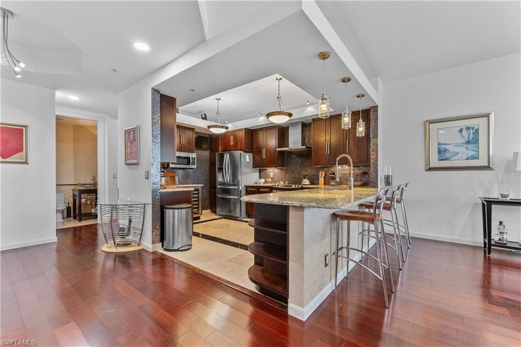 1845 Les Chateaux BLVD 202-13