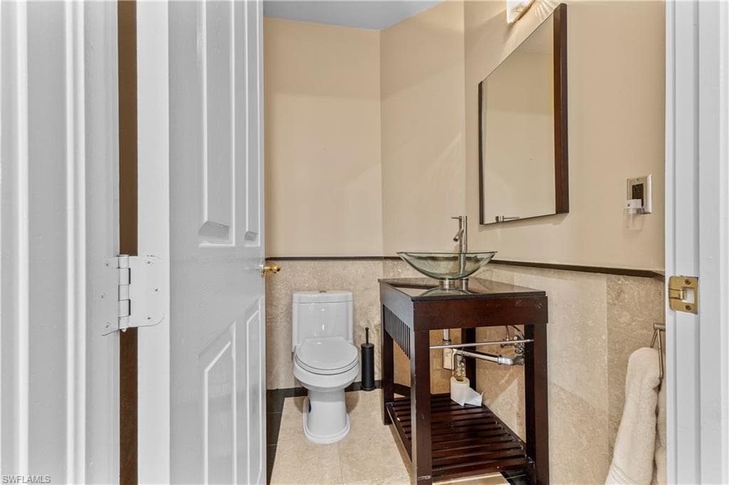1845 Les Chateaux BLVD 202-20
