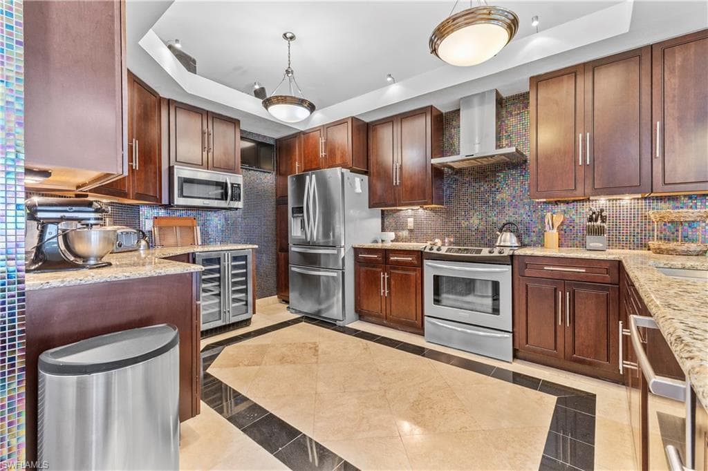 1845 Les Chateaux BLVD 202-15