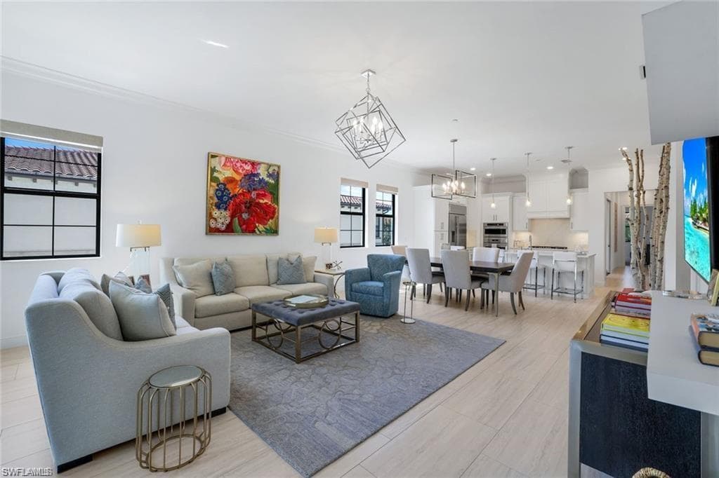 16374 Viansa WAY 302-2