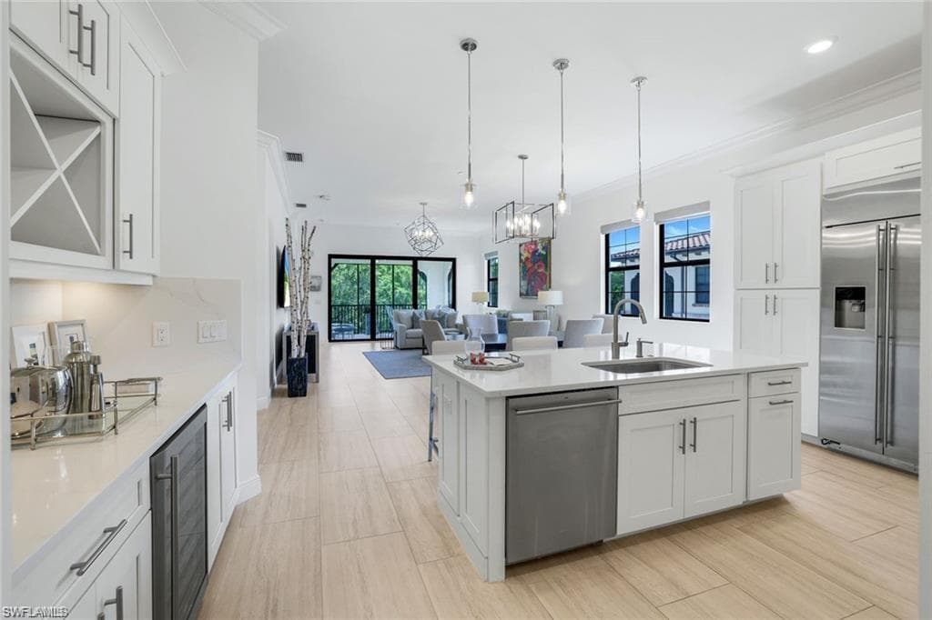 16374 Viansa WAY 302-6