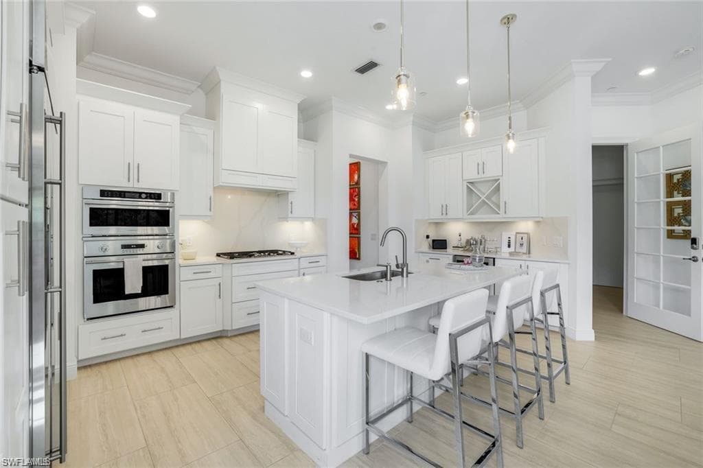 16374 Viansa WAY 302-4