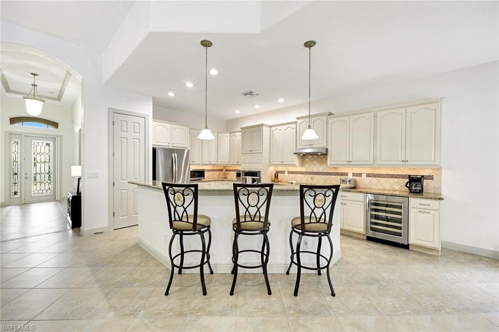 7655 Martino CIR-9