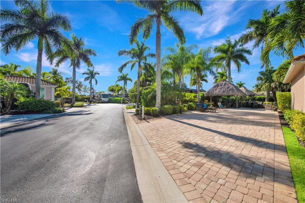 13553 Snapper LN-16