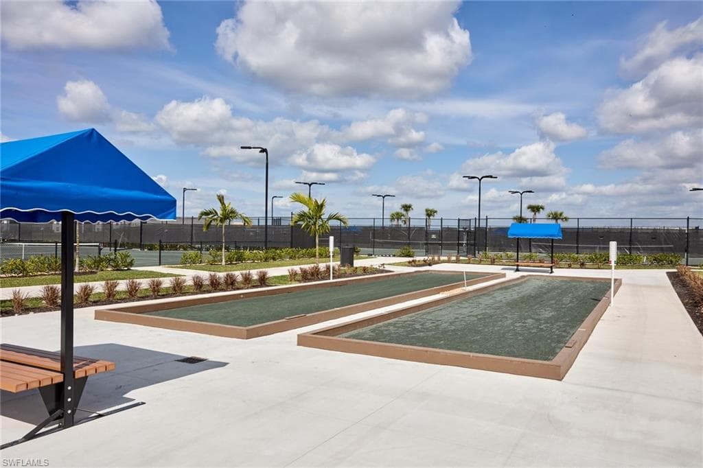 5527 DOUBLE EAGLE CIR 3815-37