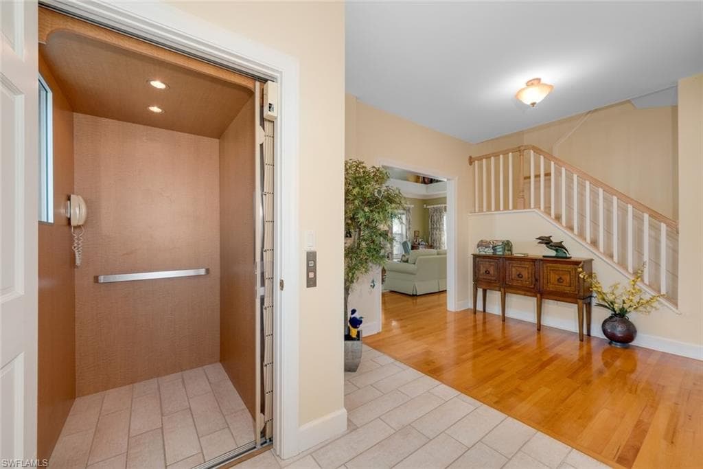1172 Kittiwake CIR-32
