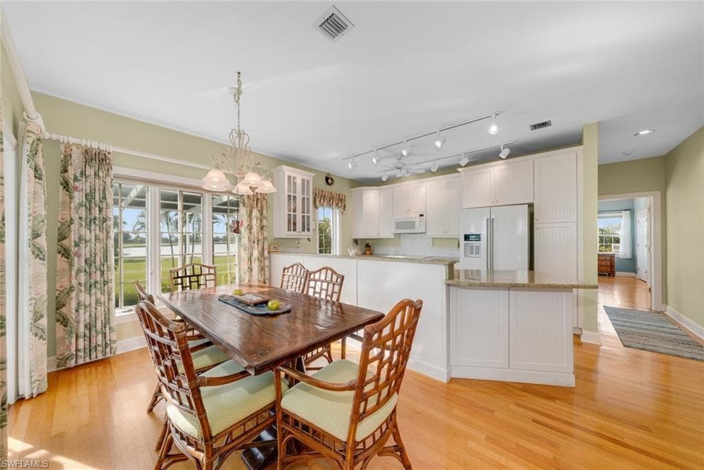 1172 Kittiwake CIR-18