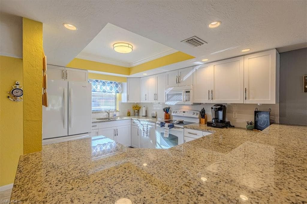 344 Charlemagne BLVD F203-9