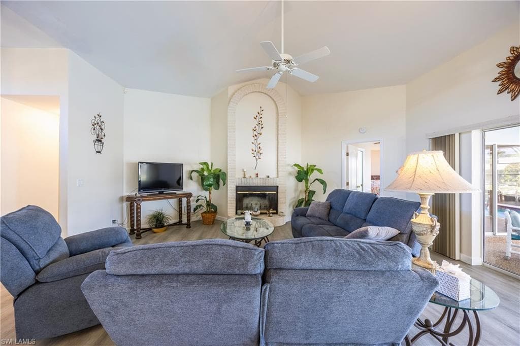 3316 SE 19th PL-4