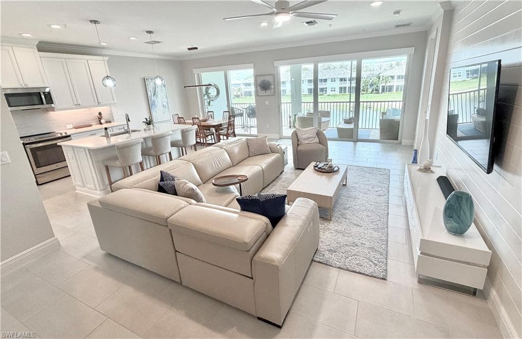 2647 Seychelles CIR 2206-1