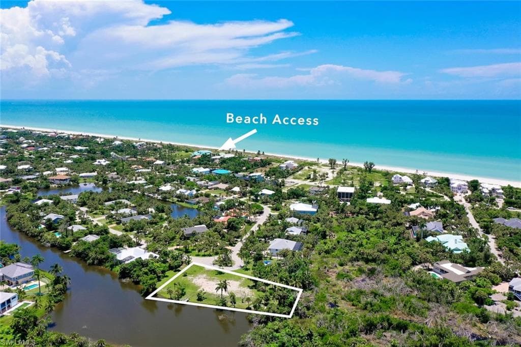 4037 Coquina DR-13