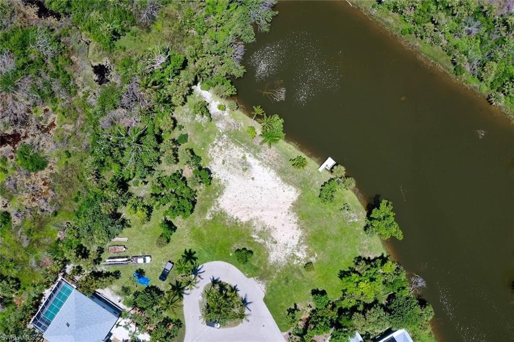 4037 Coquina DR-21
