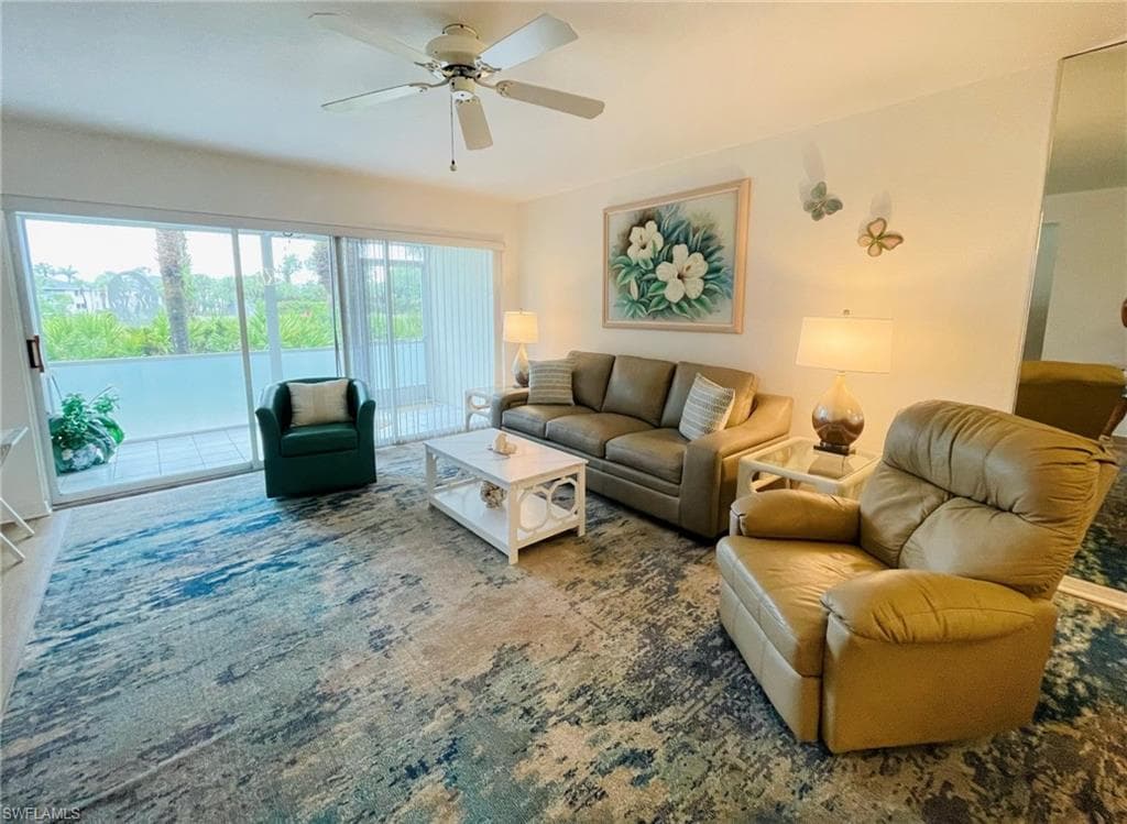 153 Gabriel CIR 3003-6