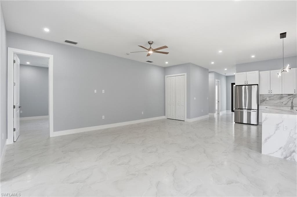 27659 Franklin ST-5