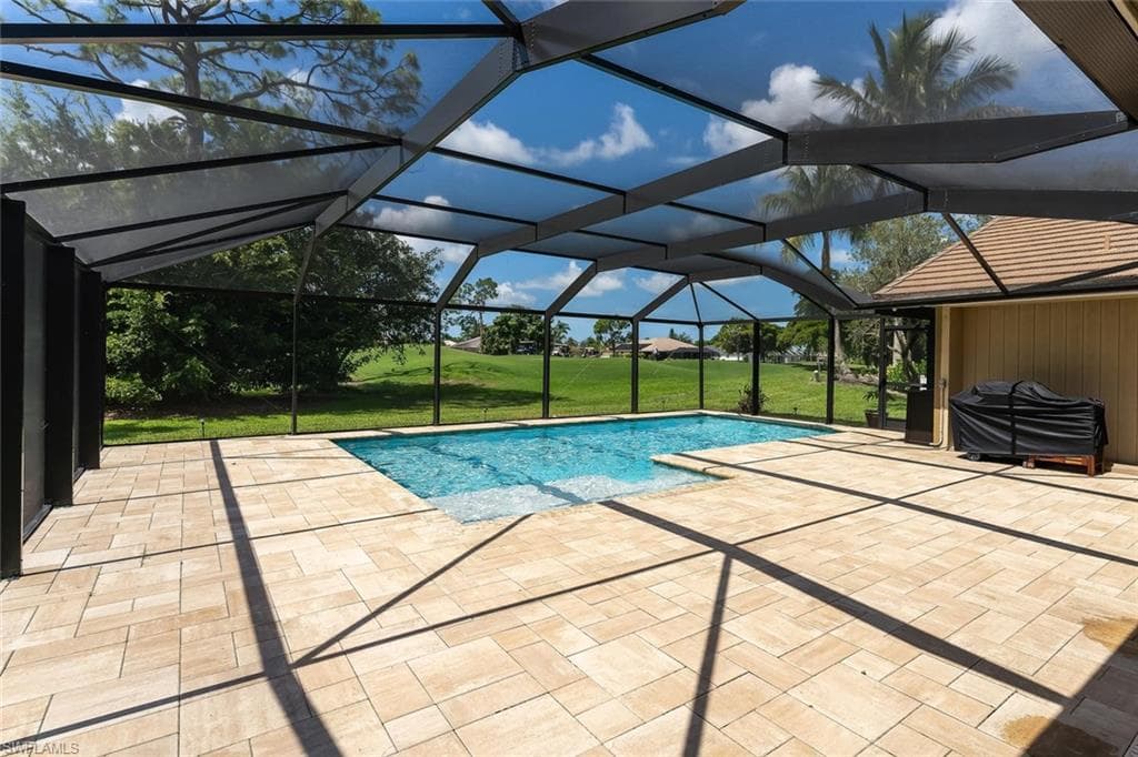 9977 Treasure Cay Ln-17