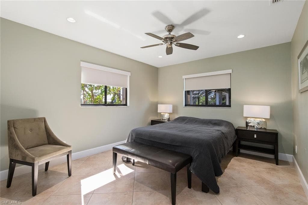 9977 Treasure Cay Ln-14