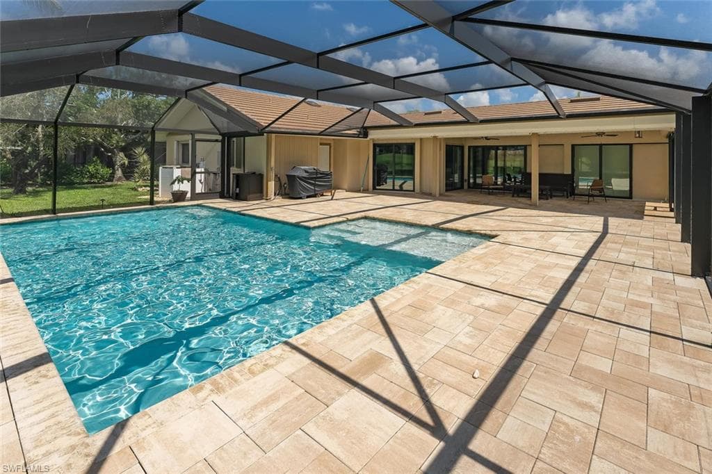 9977 Treasure Cay Ln-18