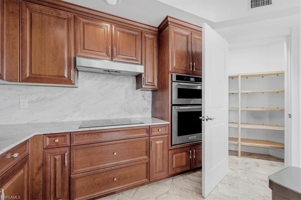 6061 Silver King BLVD 306-13