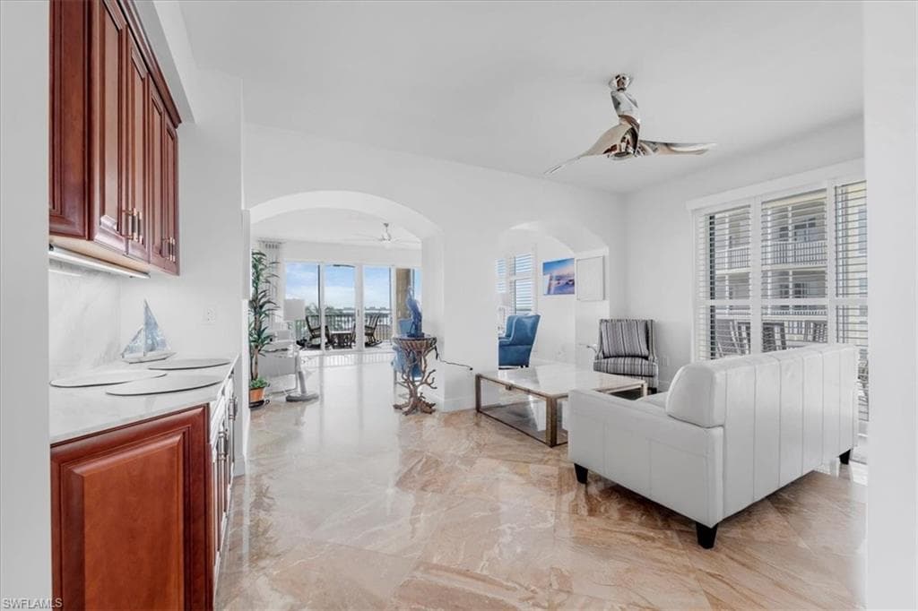 6061 Silver King BLVD 306-20