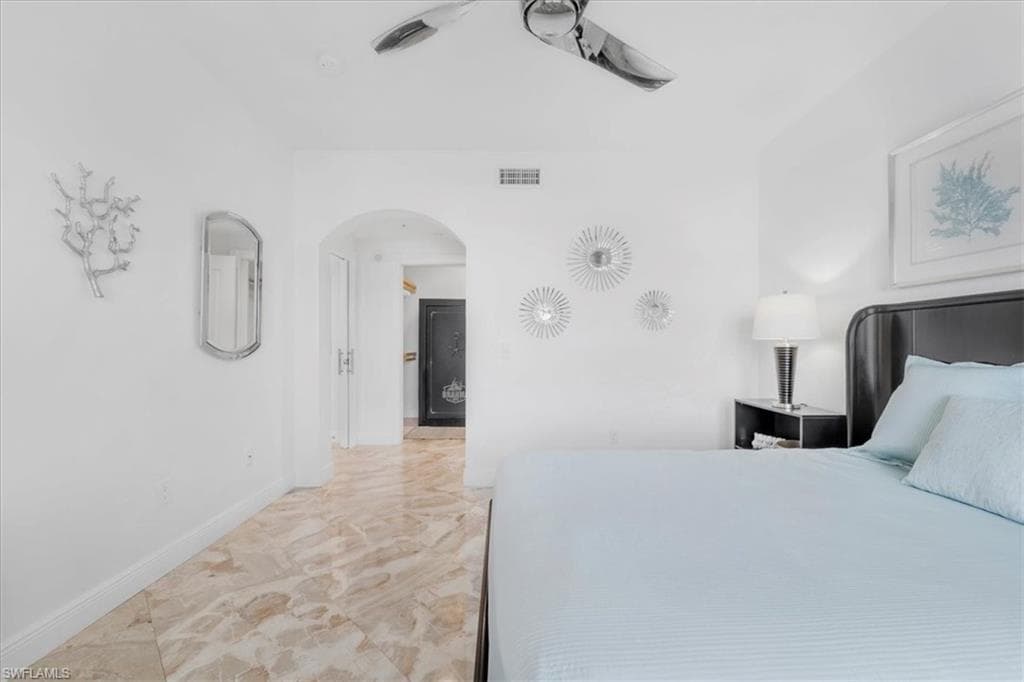 6061 Silver King BLVD 306-45