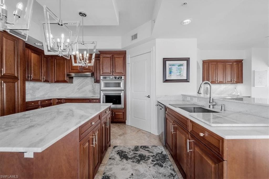 6061 Silver King BLVD 306-11
