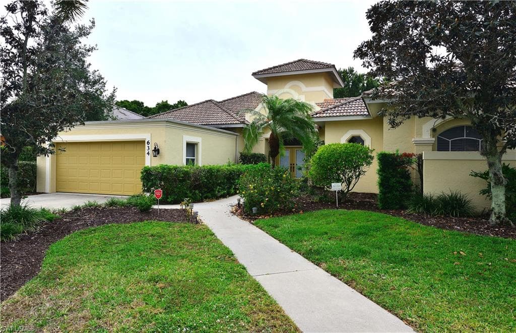 634 Soliel DR-17