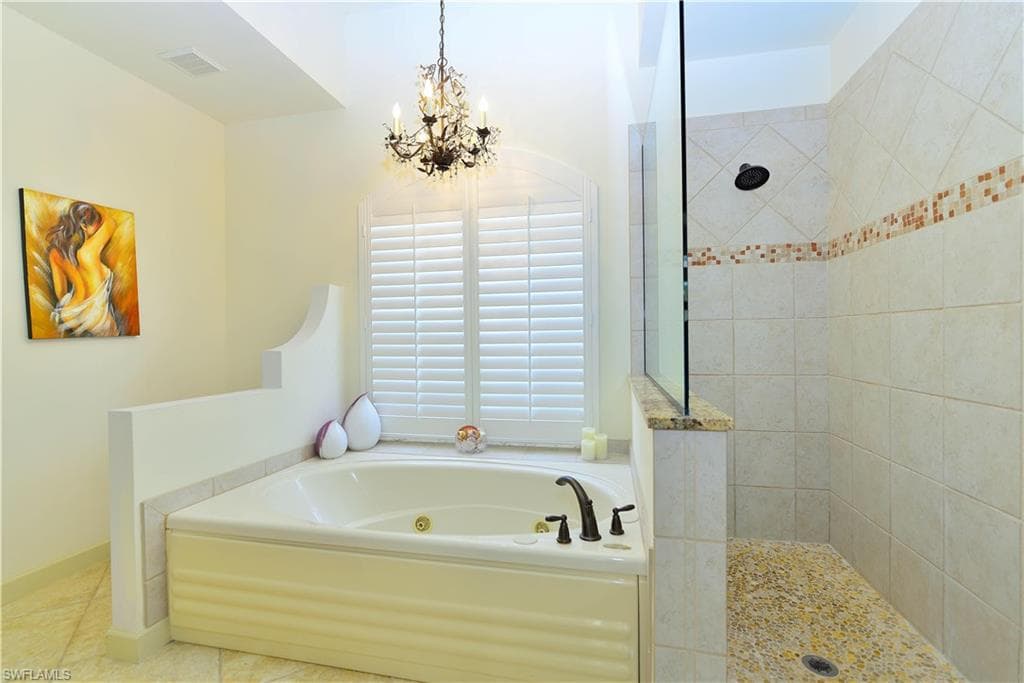 634 Soliel DR-12
